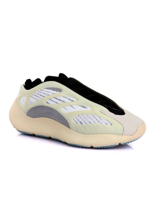 NEW ADIDAS 700 YEEZY BOOST PATTERN DESIGN WHITE AND BLACK SNEAKERS