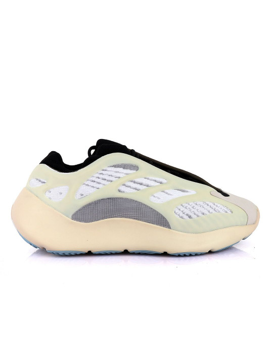 NEW ADIDAS 700 YEEZY BOOST PATTERN DESIGN WHITE AND BLACK SNEAKERS
