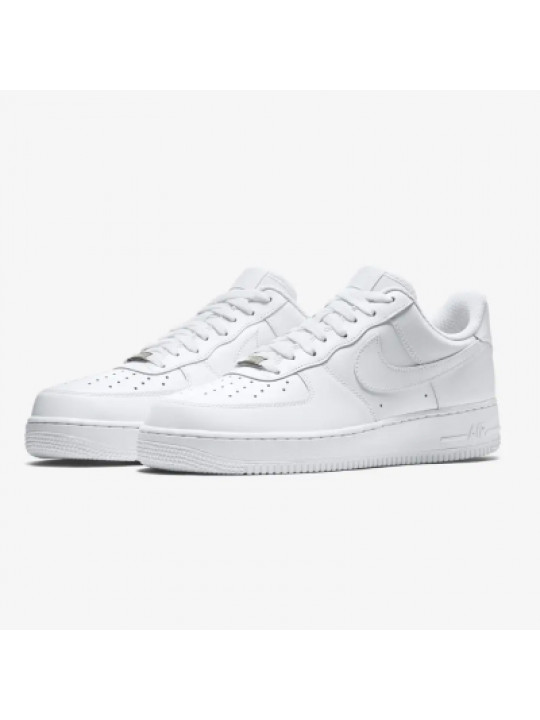NEW NIKE AIRFORCE SNEAKERS |WHITE
