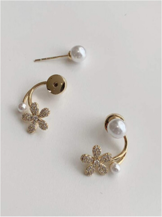 Luxury Pearl Flower Stud Earrings
