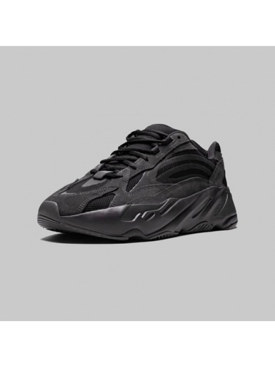 Adidas Yeezy Boost 700 v2 Vanta Sneakers