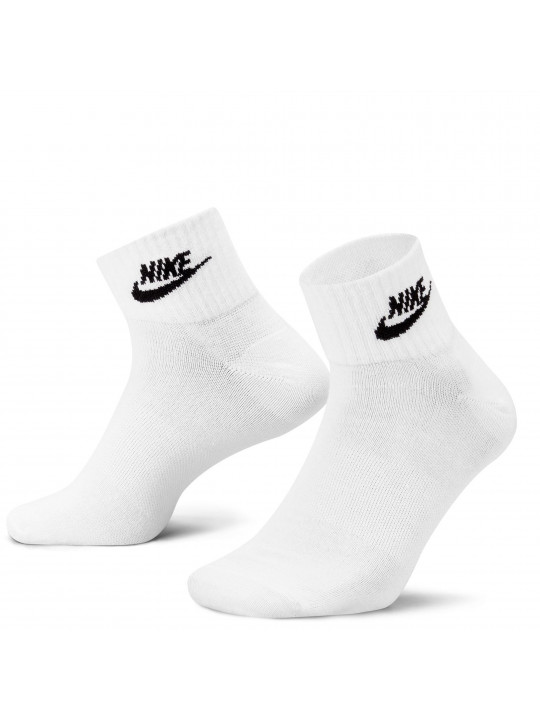 Original U Nike NSW Everyday Essential Ankle Socks | White