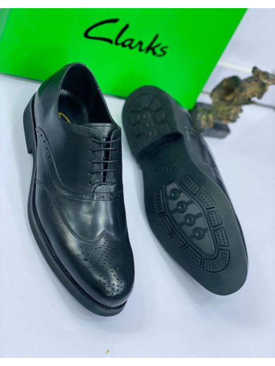 New Men's Clarks Lace Up Brogue Leather Shoe | Black