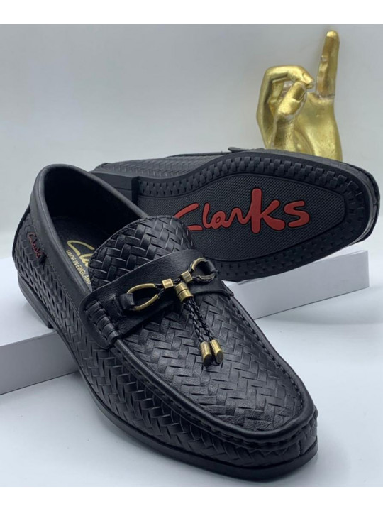 New Men's Clarks Butterfly Tassel Leather Loafers | Black