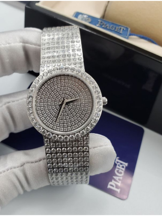 Piaget Gold Diamond Women's Chain Strapped Watch | White