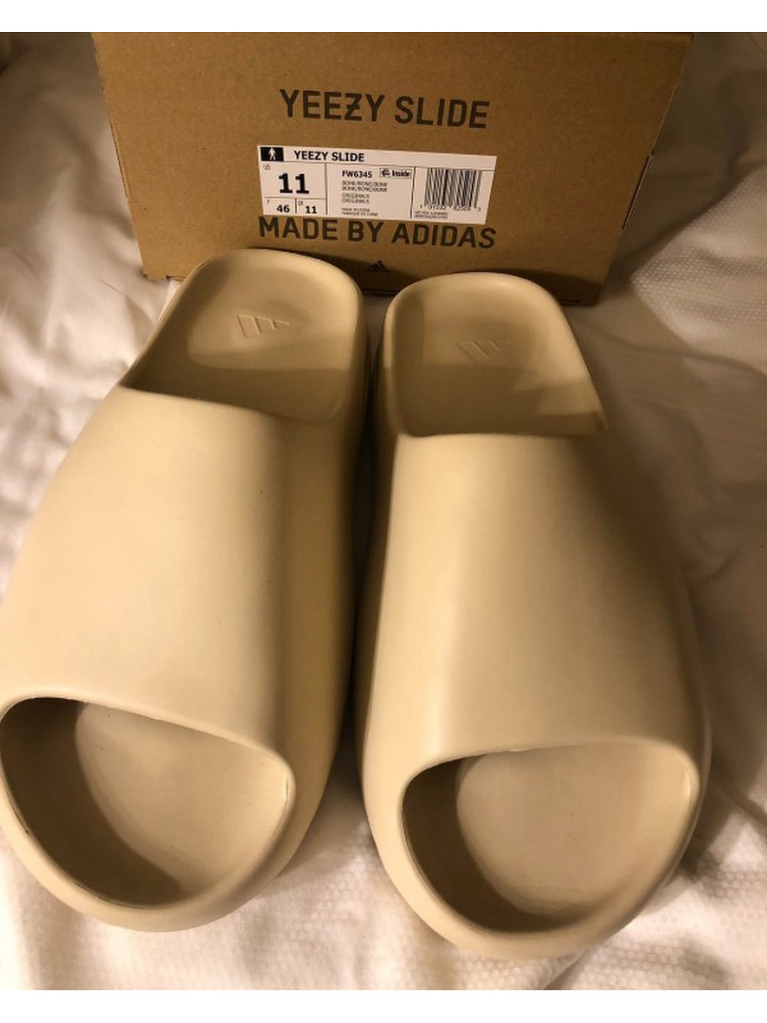 Cheap Adidas Yeezy Boost 350 V2 Used Size 9 Cream Triple White Cp9366